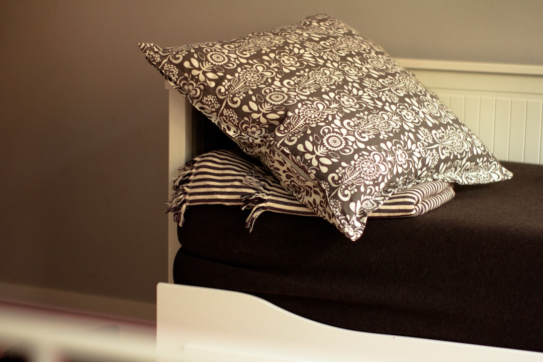 Transforming Your Space: How Home Decor Affects Your Mood and Productivity Transforming Your Space: How Home Decor Affects Your Mood and Productivity